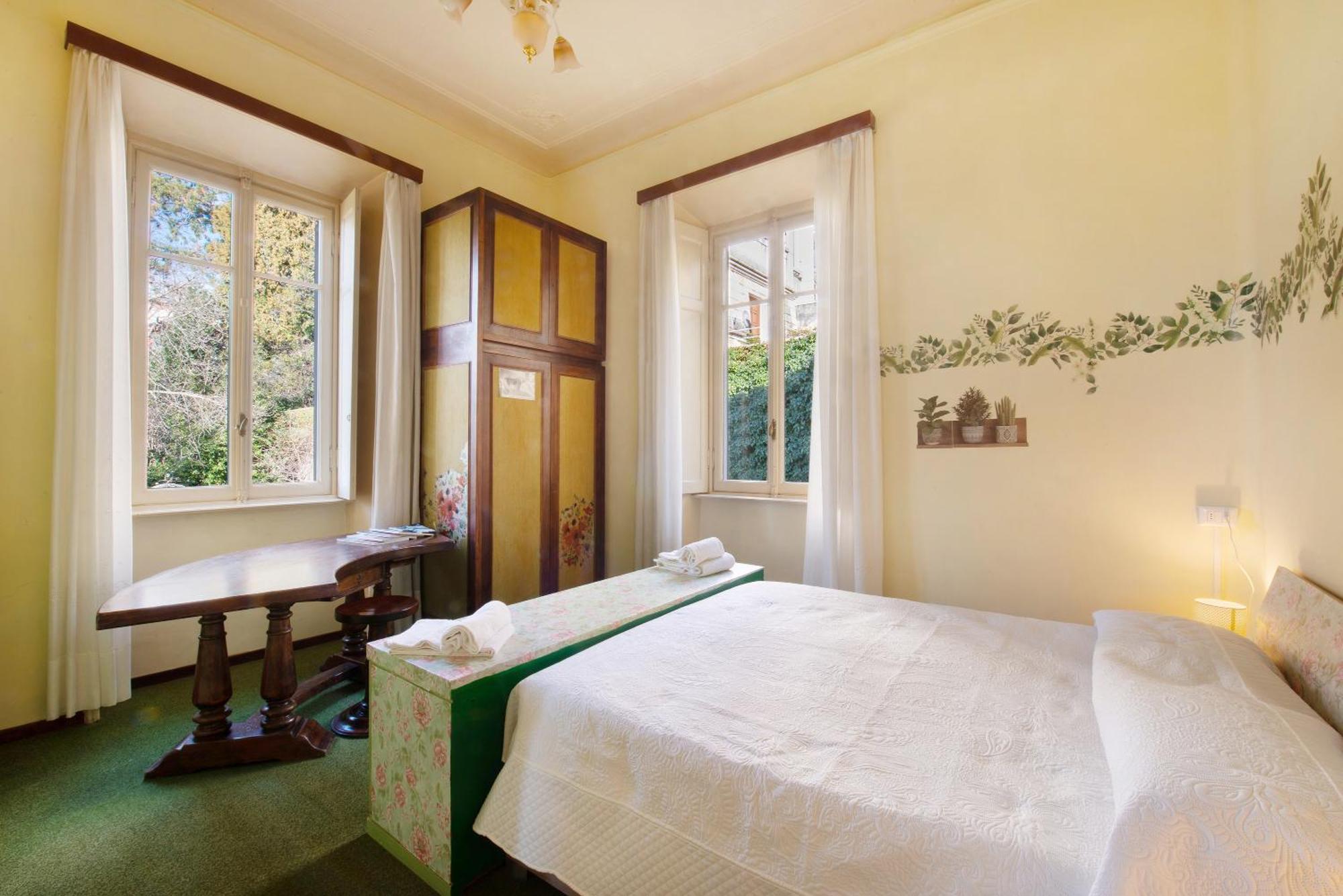 App Mughetto In Villa Marchello Brunate Exterior photo